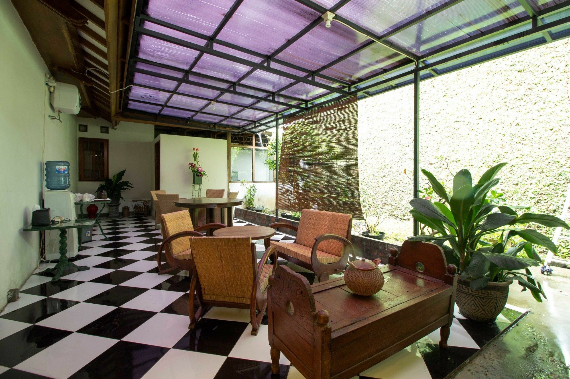 Отель Reddoorz Near Juanda Airport T1 Brebek Экстерьер фото